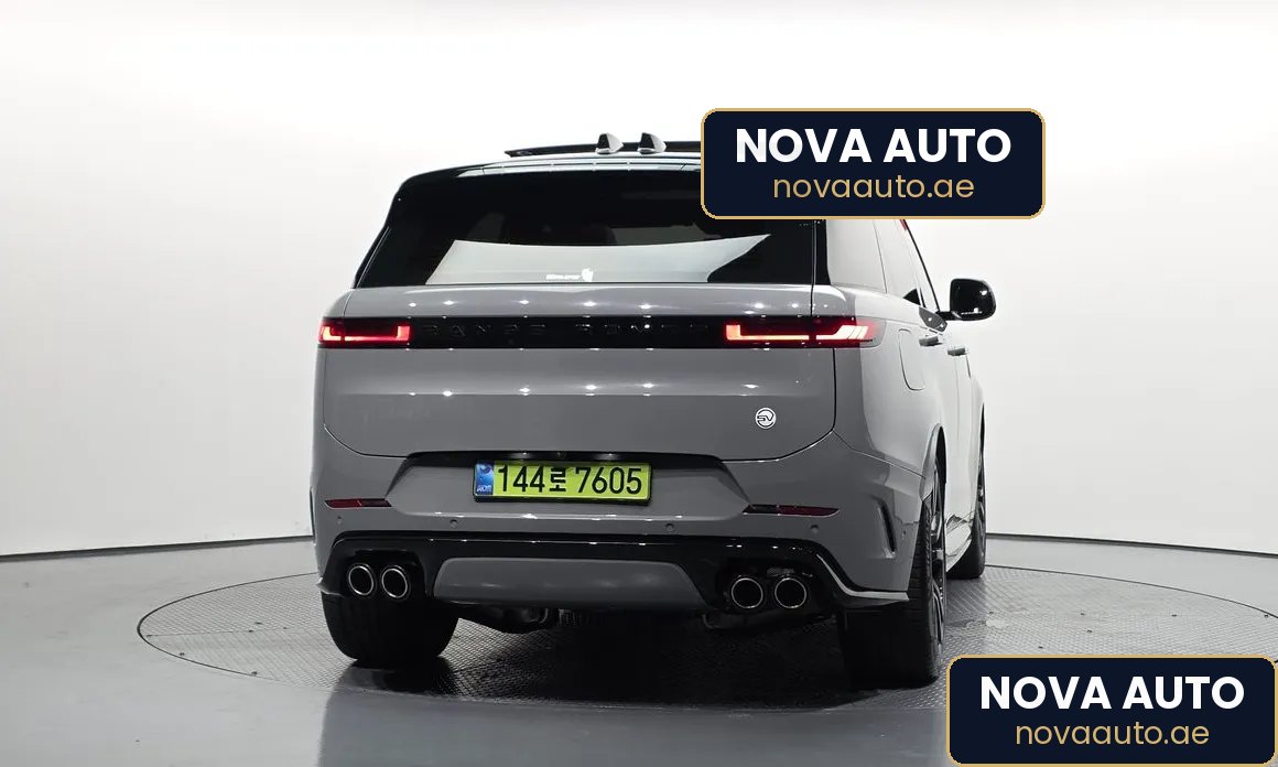2025 Range Rover Sport P635 SV Edition Two photo 4
